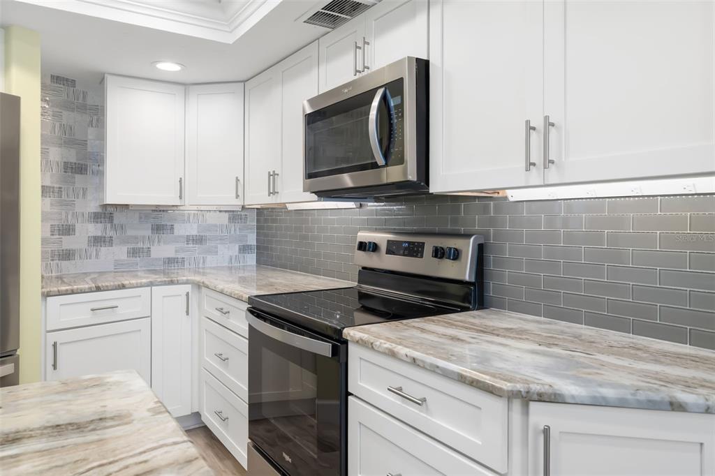 5920 Midnight Pass Road, Unit 704 Sarasota, FL 34242 - Photo 9 of 46