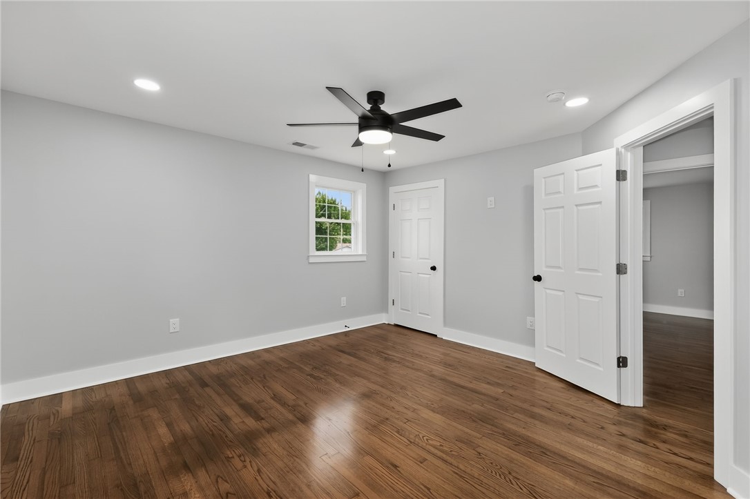 203 Montgomery Street Laurens, SC 29360 - Photo 16 of 34