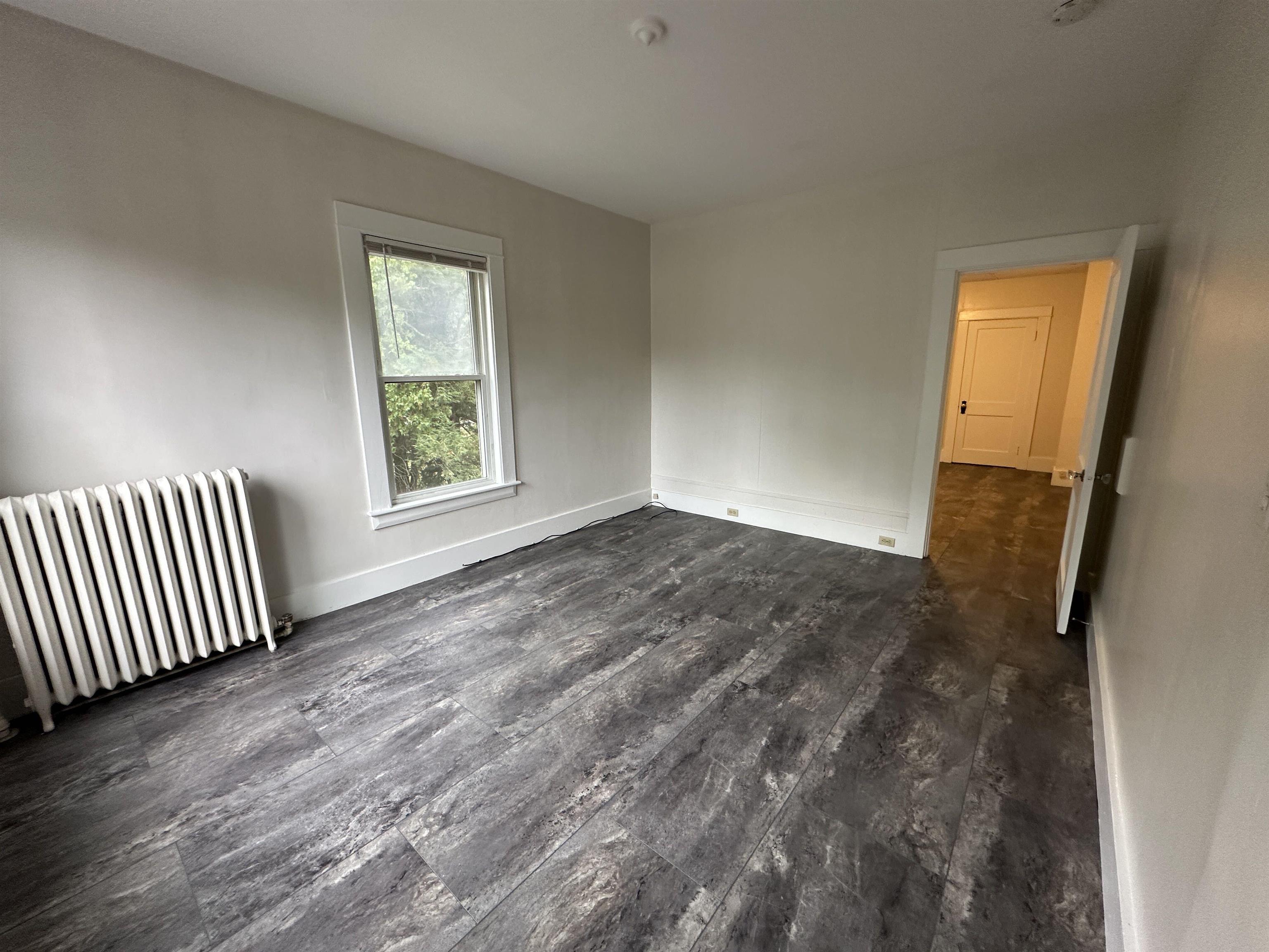 189 South Main Street, Unit 4 Rochester, NH 03867 - Photo 5 of 5 Gallery Image 5