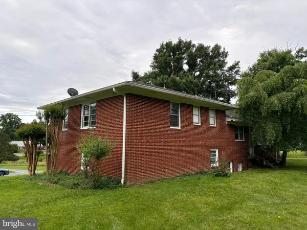 $999,000 | 2727 Bel Pre Road, Silver Spring, MD 20906