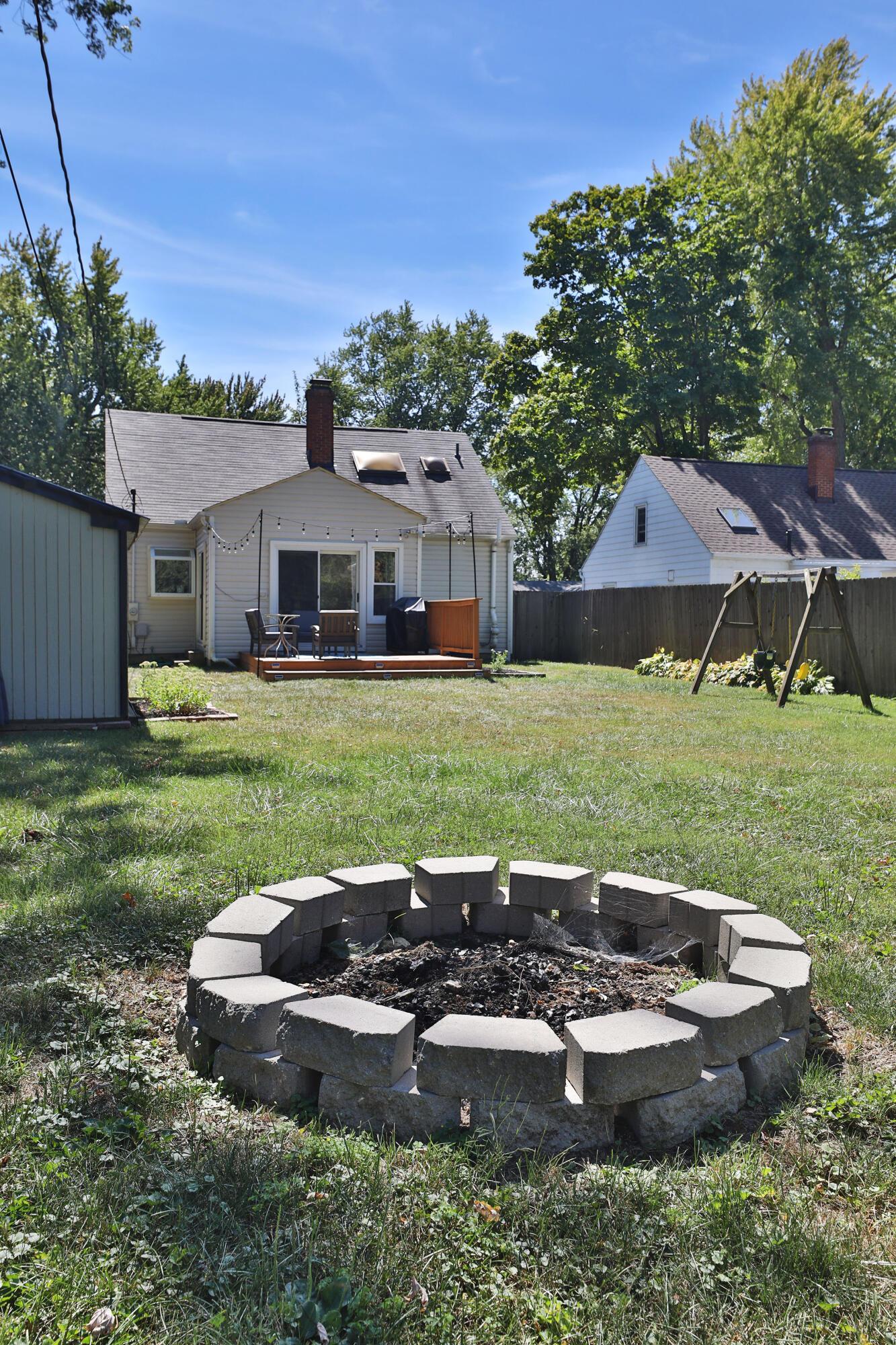 374 Wetmore Road Columbus, OH 43214 - Photo 45 of 45 374-Wetmore-47