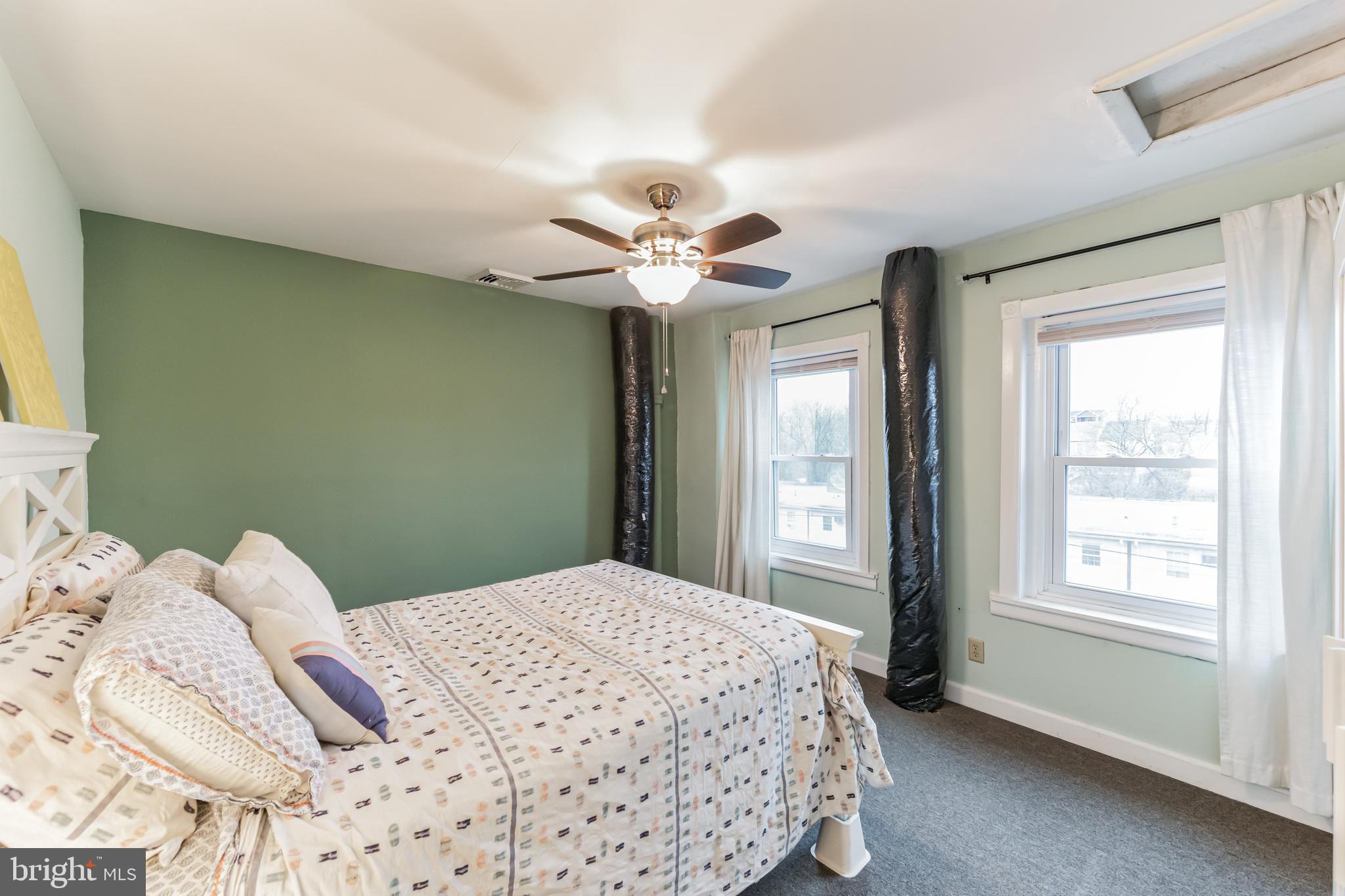 118 Maple Street Conshohocken, PA 19428 - Photo 27 of 33