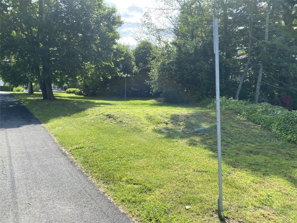 2 James Street Westerly, RI 02891 - Photo 3 of 4