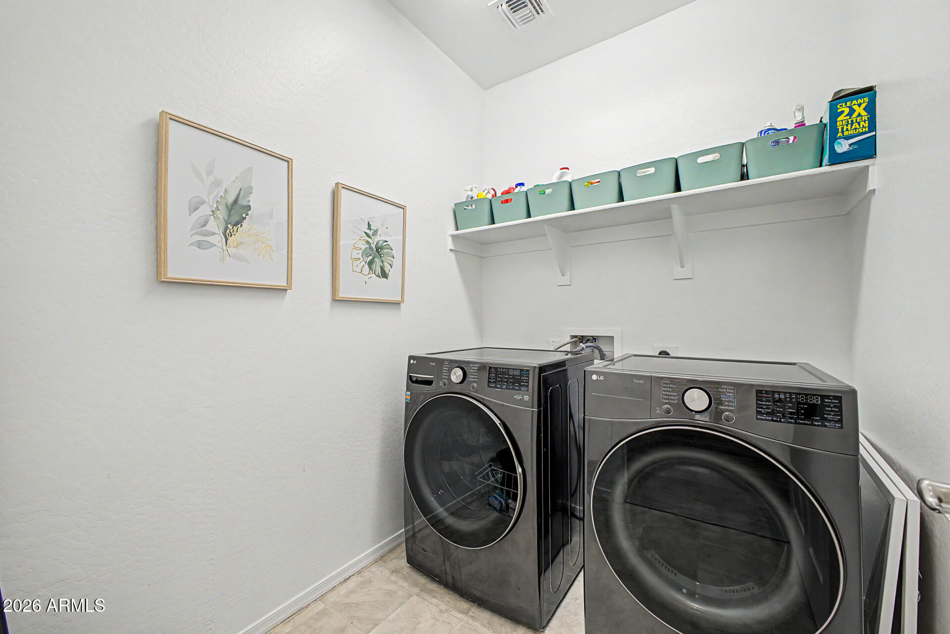 10059 Barley Road Florence, AZ 85132 - Photo 16 of 27 Laundry