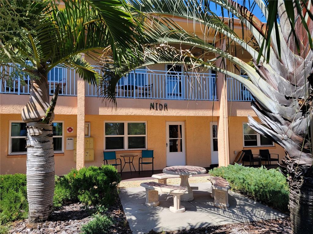 535 68th Avenue, Unit 7 St. Pete Beach, FL 33706 - Photo 2 of 27