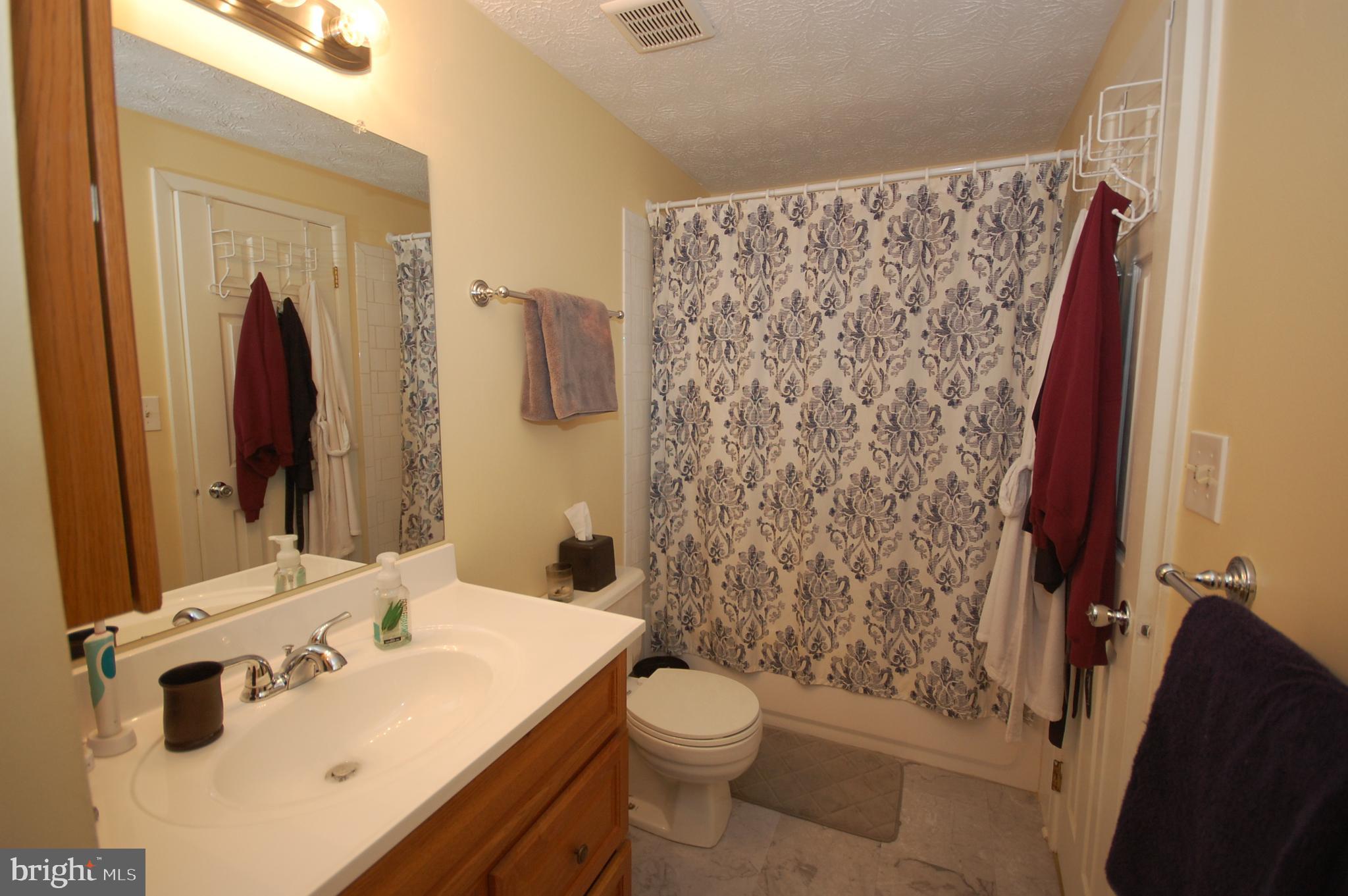 7975 Millstream Court Elkridge, MD 21075 - Photo 6 of 15 Updated Full Bath with tiled shower