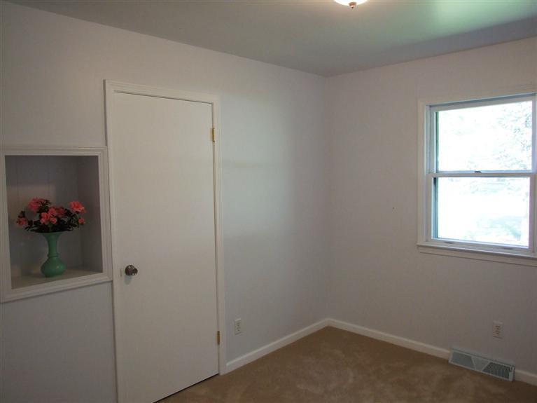 1523 Vesta Road Muskegon, MI 49445 - Photo 9 of 17 Additional Photo