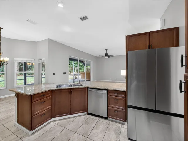 $640,000 | 8895 Southwest Fishermans Wharf Drive, Stuart, FL 34997