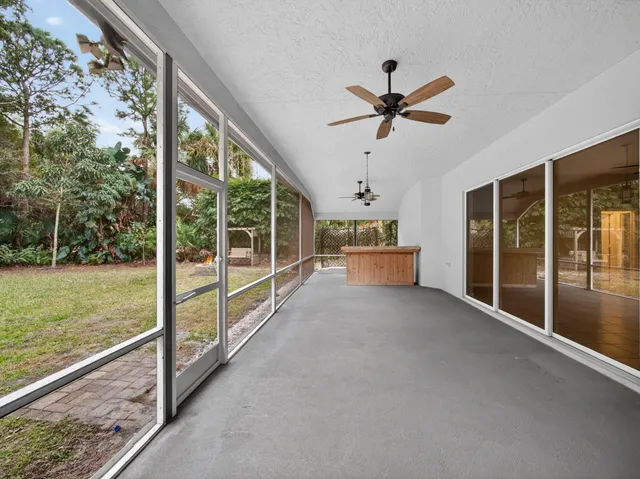 $640,000 | 8895 Southwest Fishermans Wharf Drive, Stuart, FL 34997