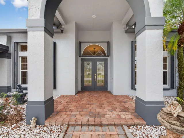 $640,000 | 8895 Southwest Fishermans Wharf Drive, Stuart, FL 34997