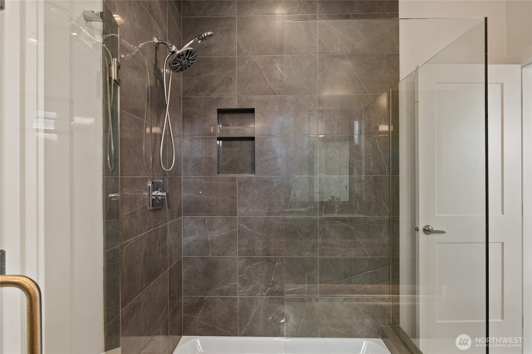 9614 Northeast 183rd Street, Unit D Bothell, WA 98011 - Photo 28 of 34