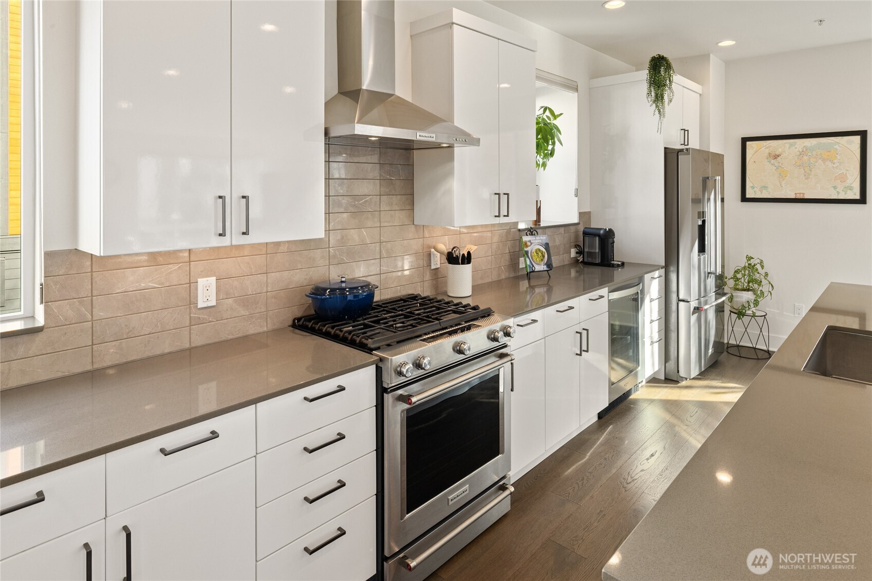 9614 Northeast 183rd Street, Unit D Bothell, WA 98011 - Photo 9 of 34