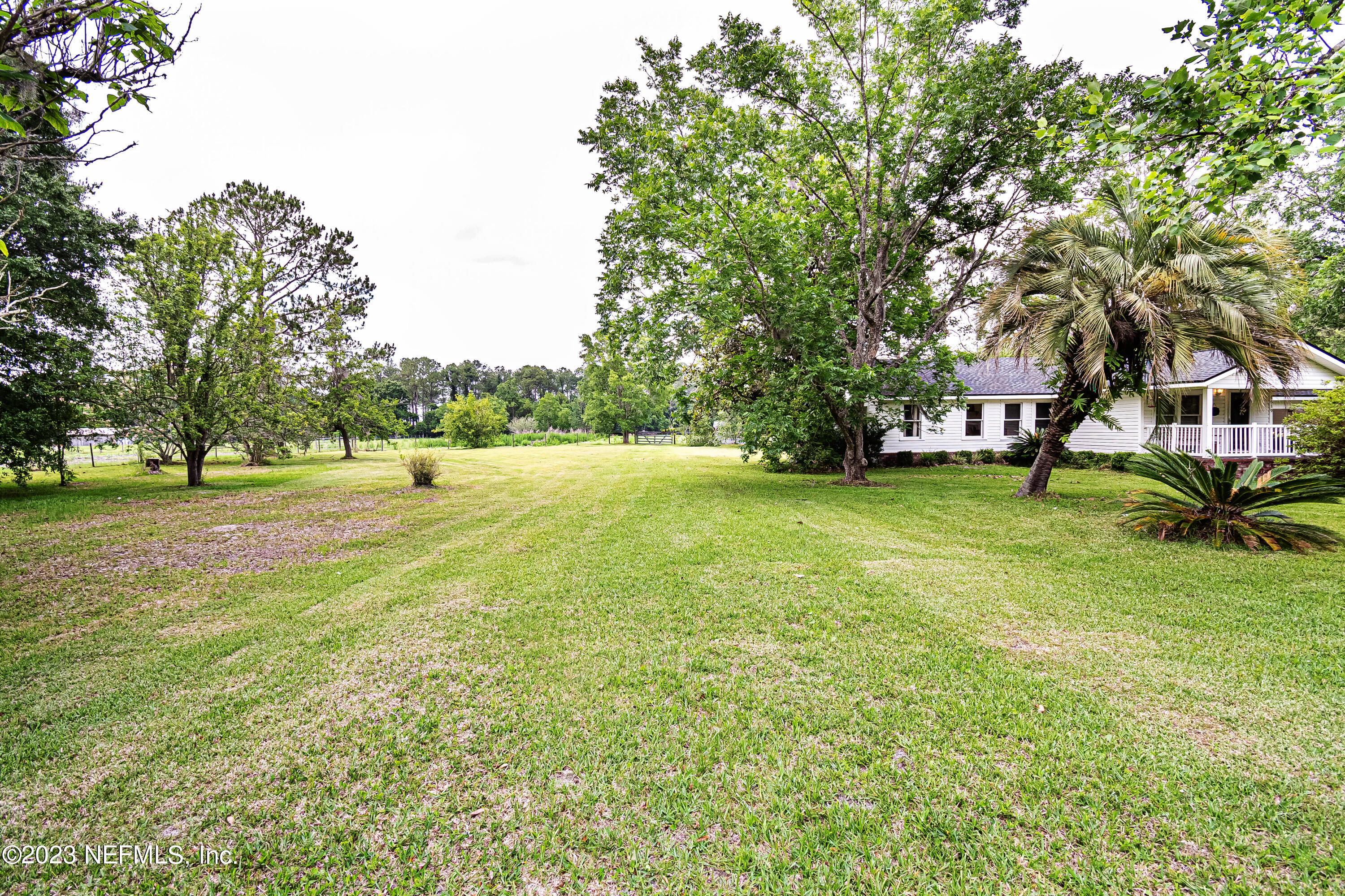 8619 Mud Lake Road Macclenny, FL 32063 - Photo 35 of 49 a view of a volley ball court