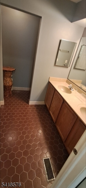 15 Andover Circle Princeton, NJ 08540 - Photo 15 of 16 a view of bathroom