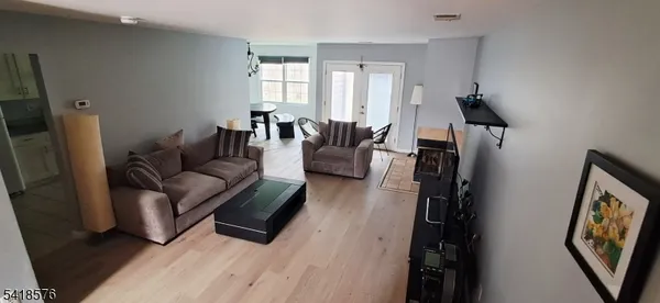 $3,500 | 15 Andover Circle, Princeton, NJ 08540