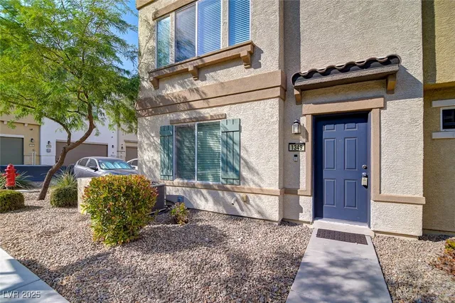 $2,250 | 1349 Jewelstone Circle, Henderson, NV 89012