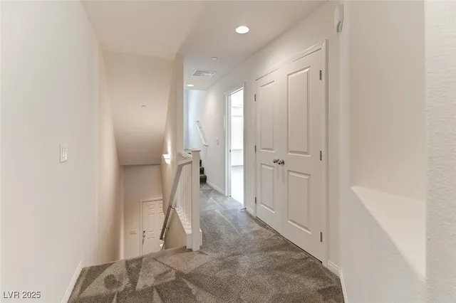 $2,250 | 1349 Jewelstone Circle, Henderson, NV 89012