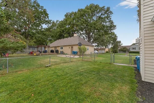 $779,000 | 3615 West 83rd Terrace, Prairie Village, KS 66206