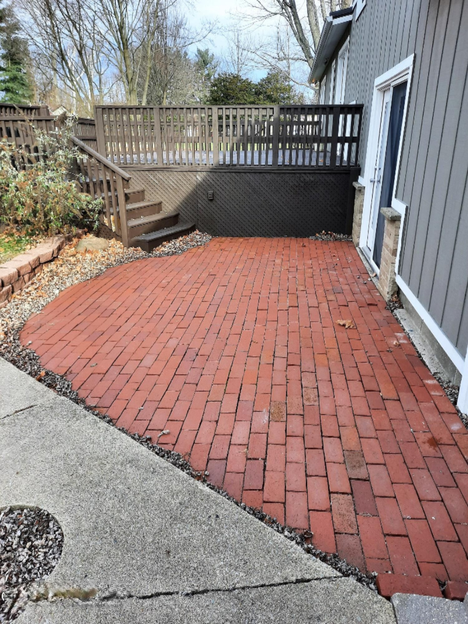12385 Perry Road Battle Creek, MI 49015 - Photo 32 of 46 brick patio