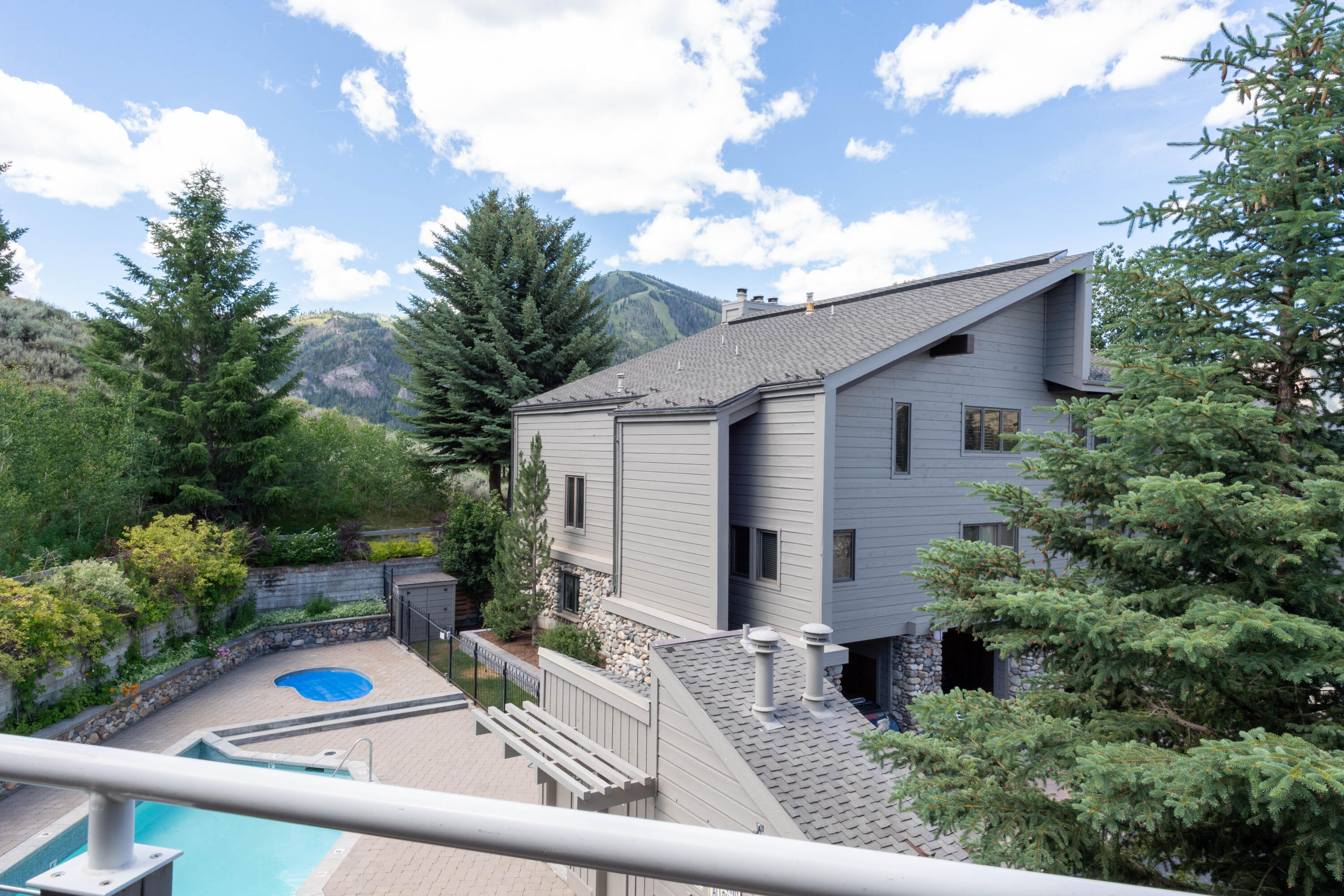 235 Spur Lane, Unit 606 Ketchum, ID 83340 - Photo 21 of 21 Peek of Baldy view