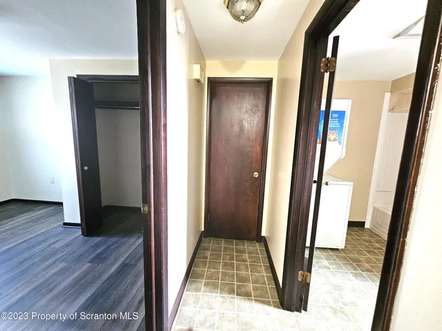 $850 | 526 Hughes Court, Scranton, PA 18504