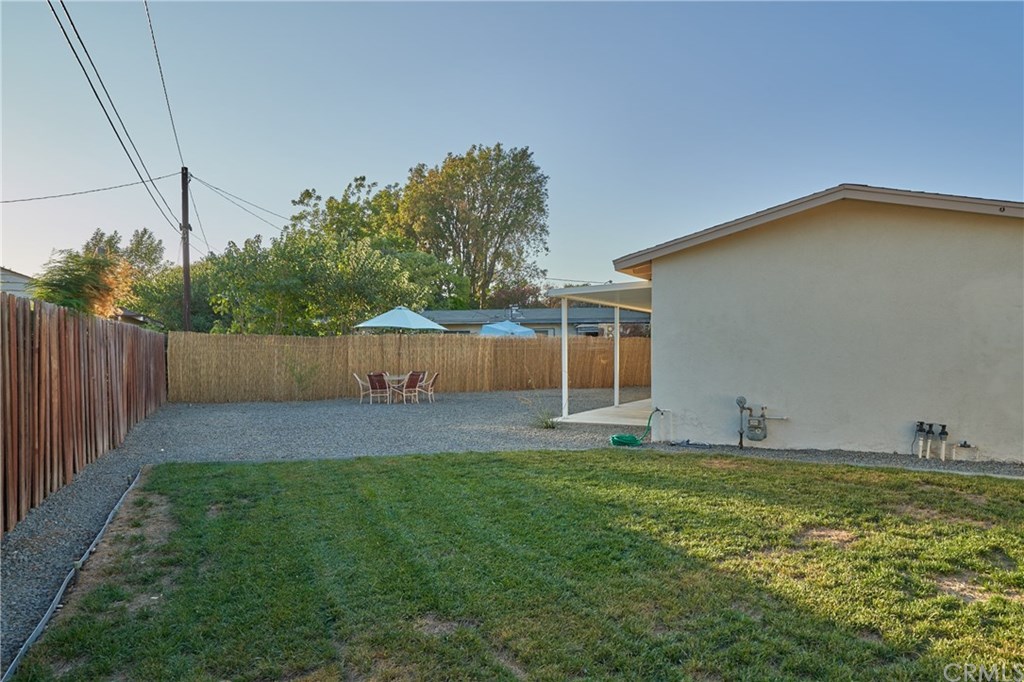 4800 Beverly Court Riverside, CA 92506 - Photo 3 of 14