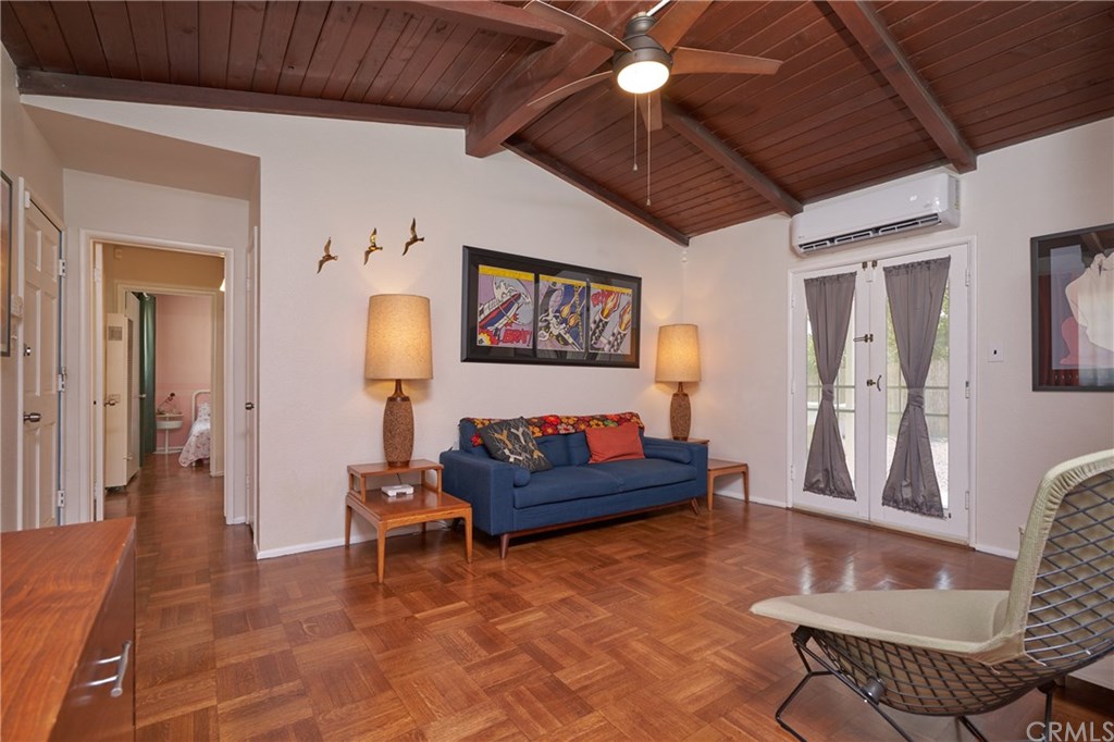 4800 Beverly Court Riverside, CA 92506 - Photo 6 of 14