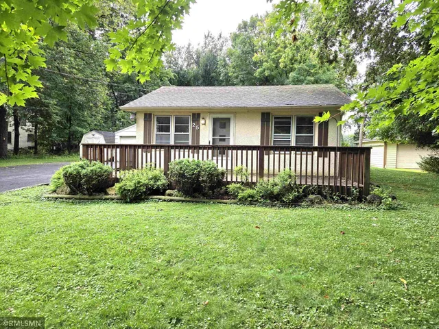 $399,900 | 25 Woodlawn Avenue, Tonka Bay, MN 55331