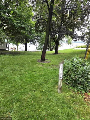 $399,900 | 25 Woodlawn Avenue, Tonka Bay, MN 55331