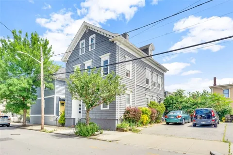 $679,000 | 72 Courtland Street, Providence, RI 02909