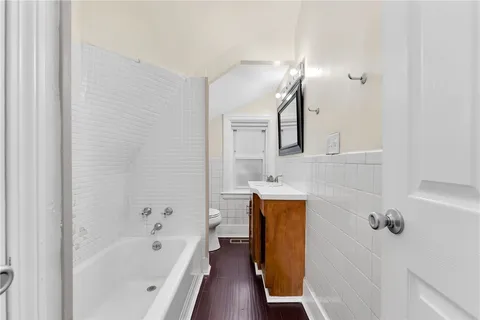 $679,000 | 72 Courtland Street, Providence, RI 02909