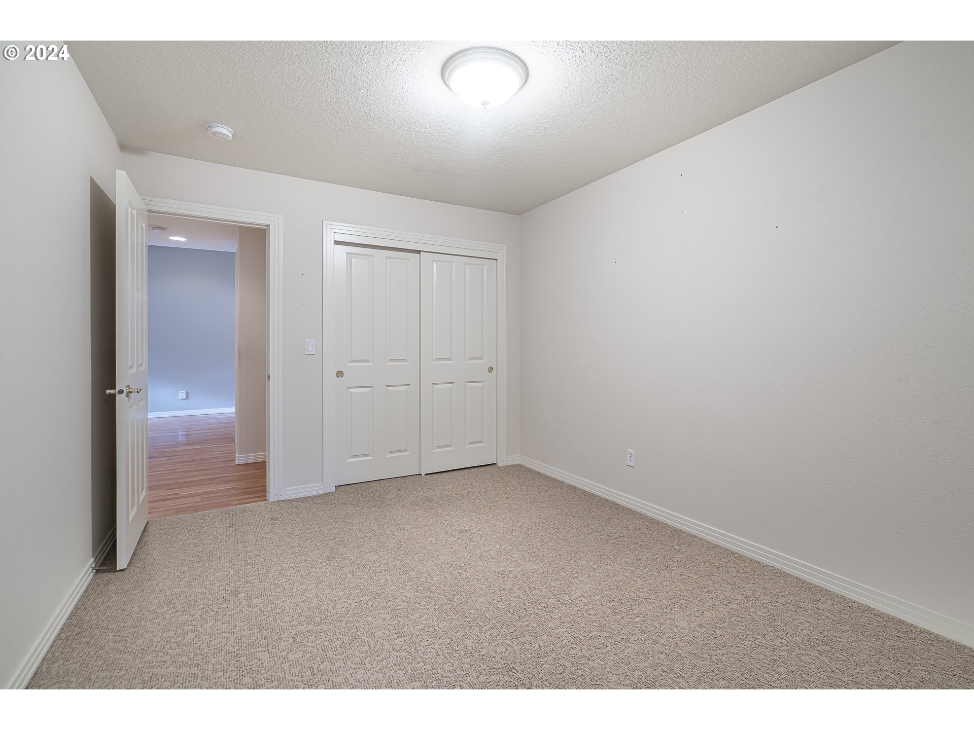 11084 Southeast Valley Way Happy Valley, OR 97086 - Photo 31 of 40 a view of empty room