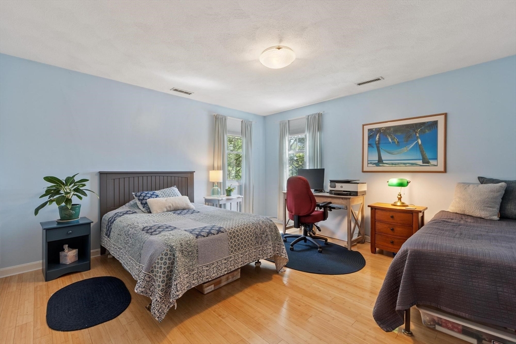 107 Maple Road Tewksbury, MA 01876 - Photo 22 of 40