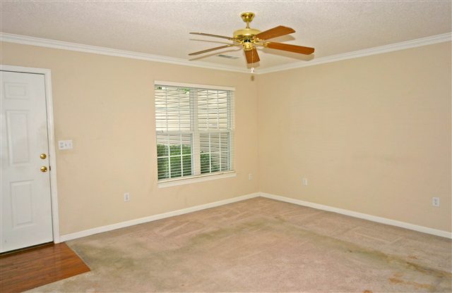 419 East Butler Road, Unit 24 Mauldin, SC 29662 - Photo 2 of 10 Gallery Image 2