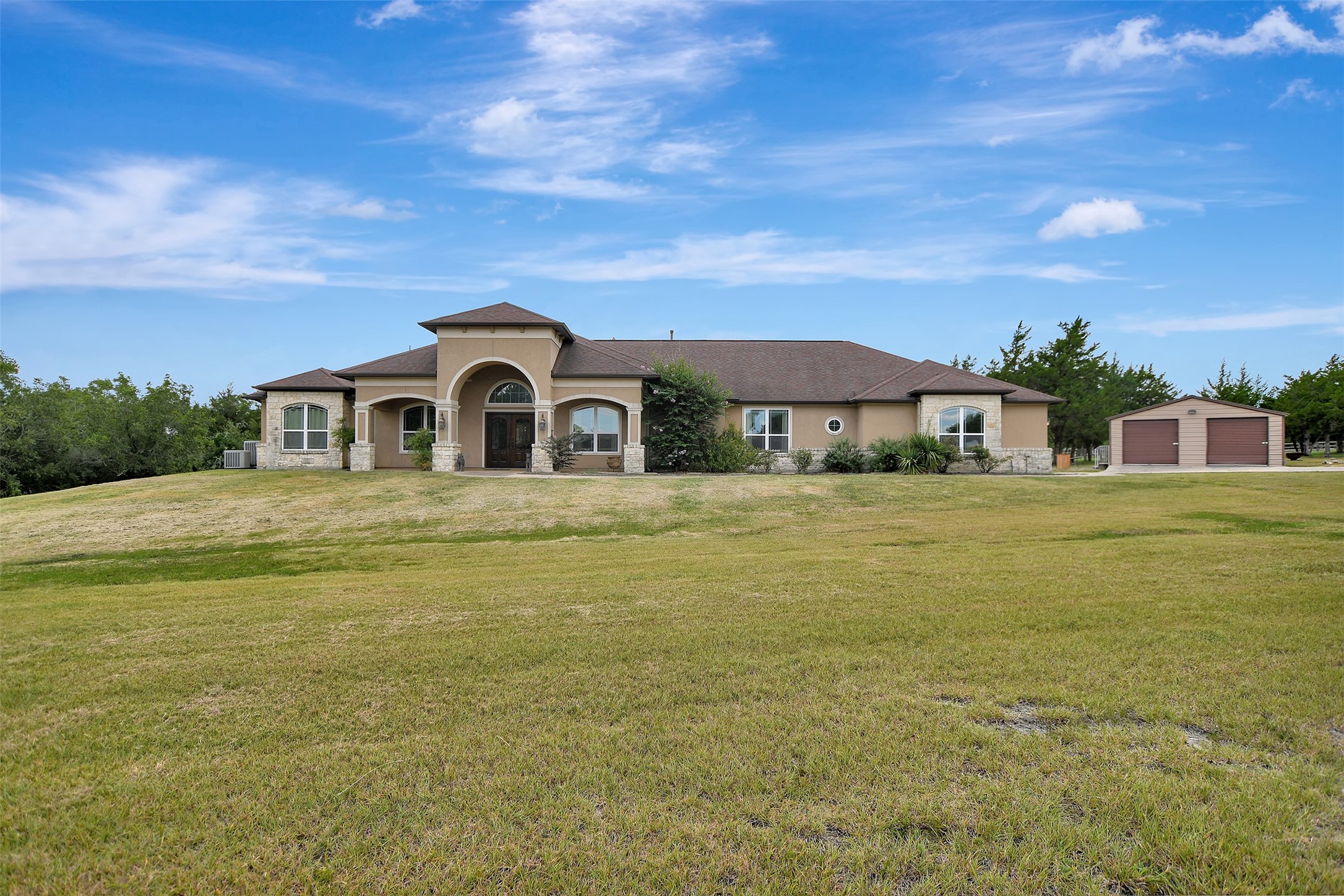 690 Meadow Bend Road Bellville, TX 77418 - Photo 6 of 50 Gallery Image 6