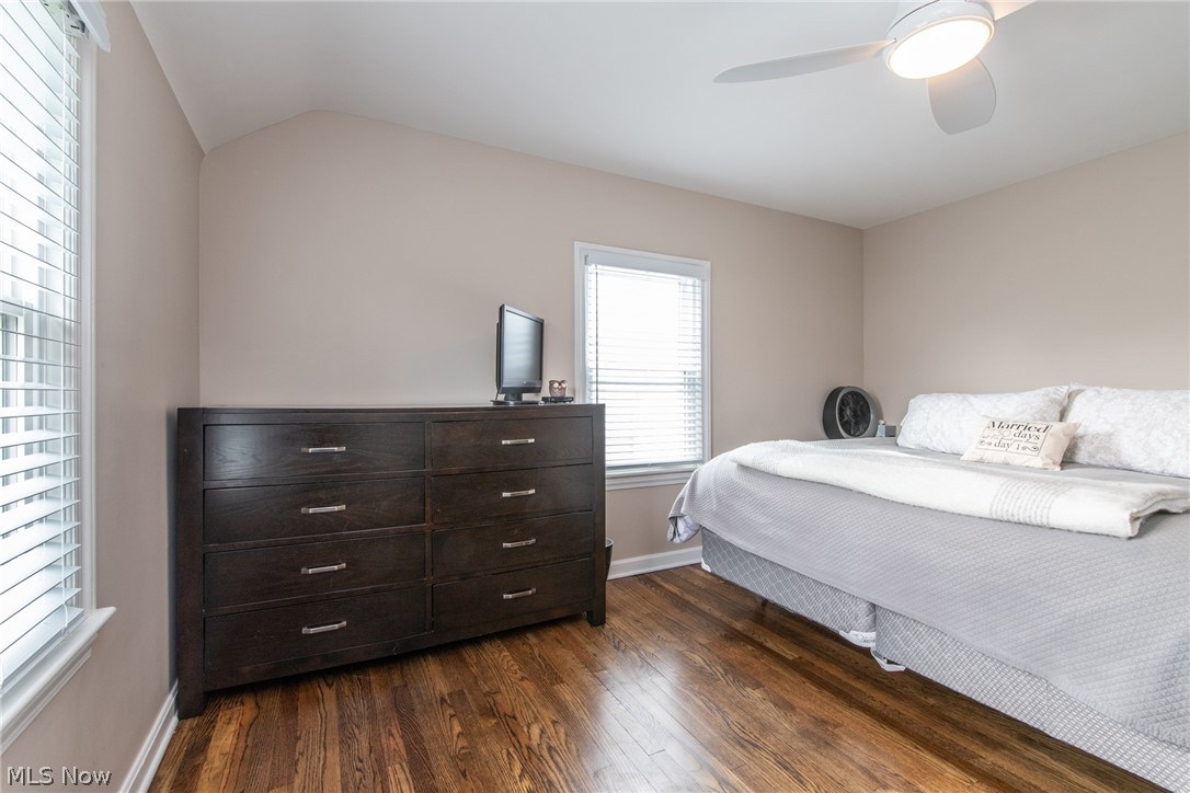 2220 Cranston Road Cleveland, OH 44118 - Photo 18 of 30