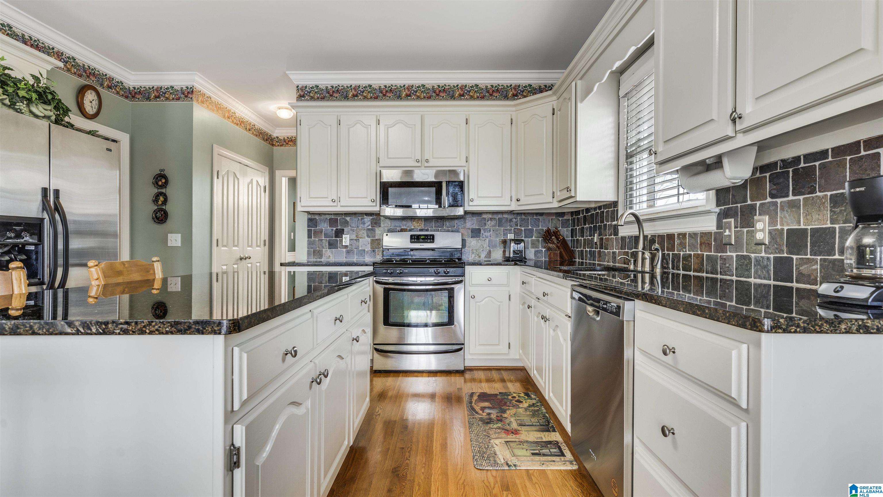 139 Clairmont Road Sterrett, AL 35147 - Photo 6 of 43