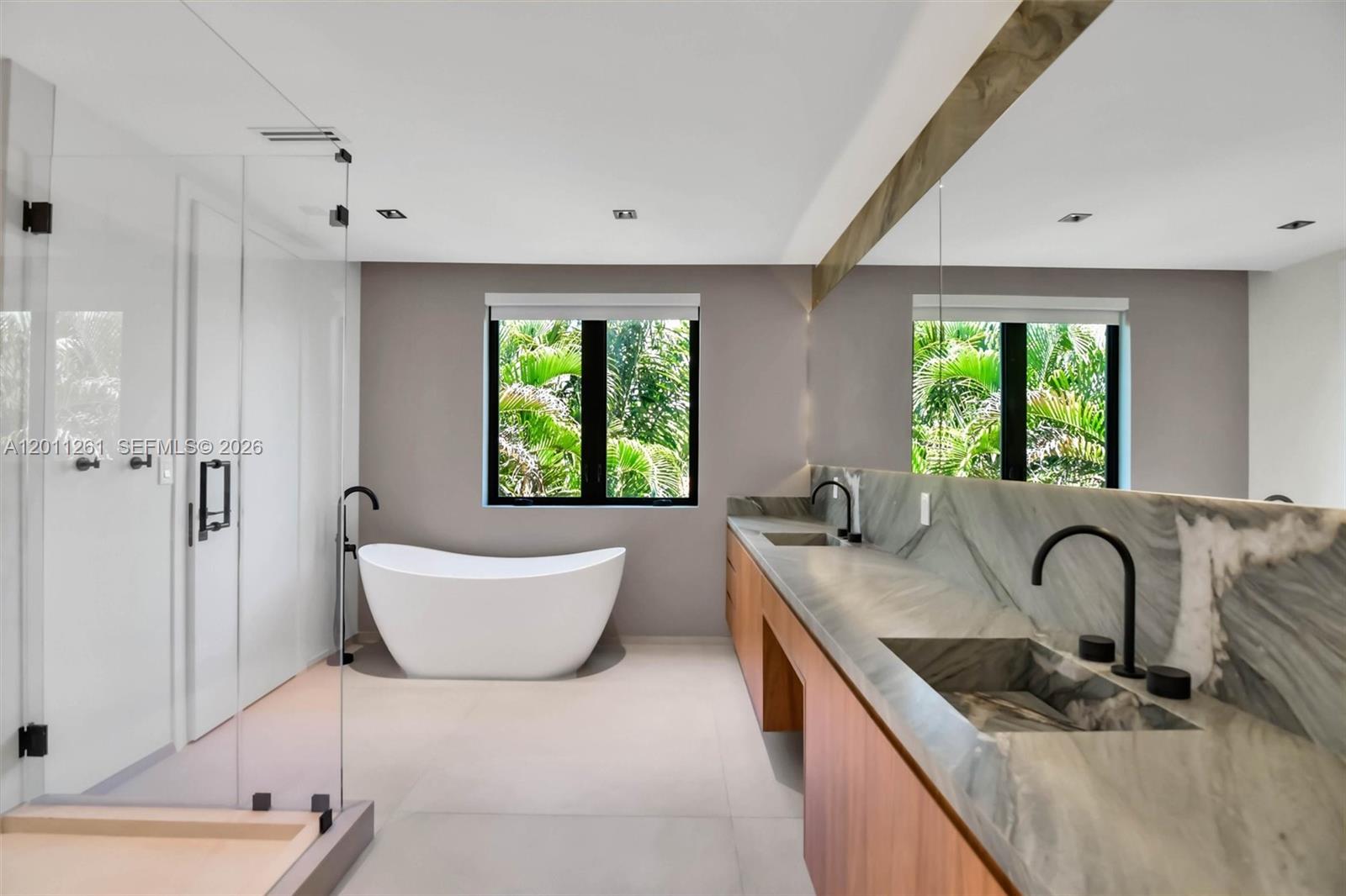 135 Southwest 29th Road Miami, FL 33129 - Photo 45 of 74