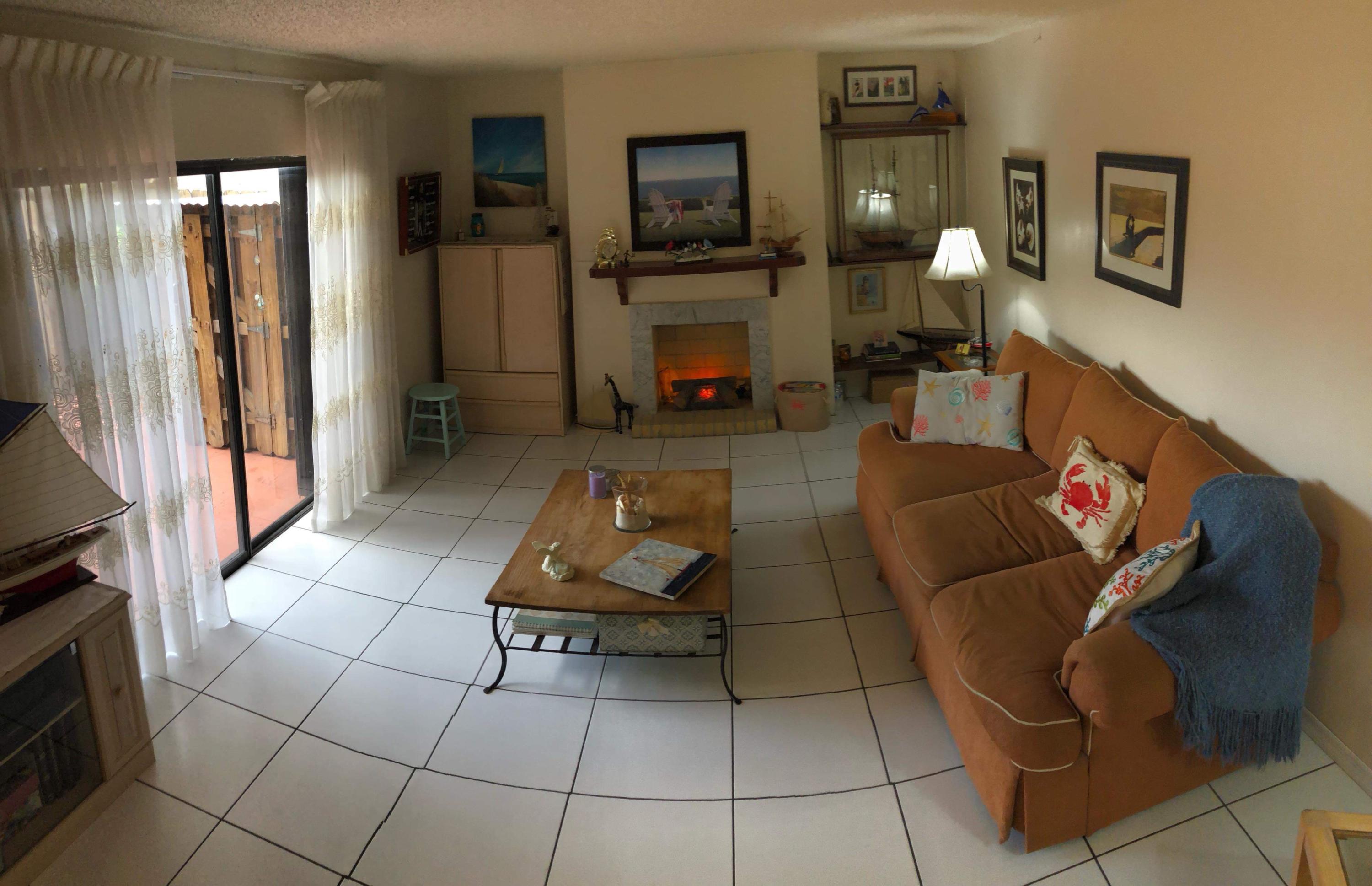 230 Woodland Road Palm Springs, FL 33461 - Photo 7 of 26 IMG_2622