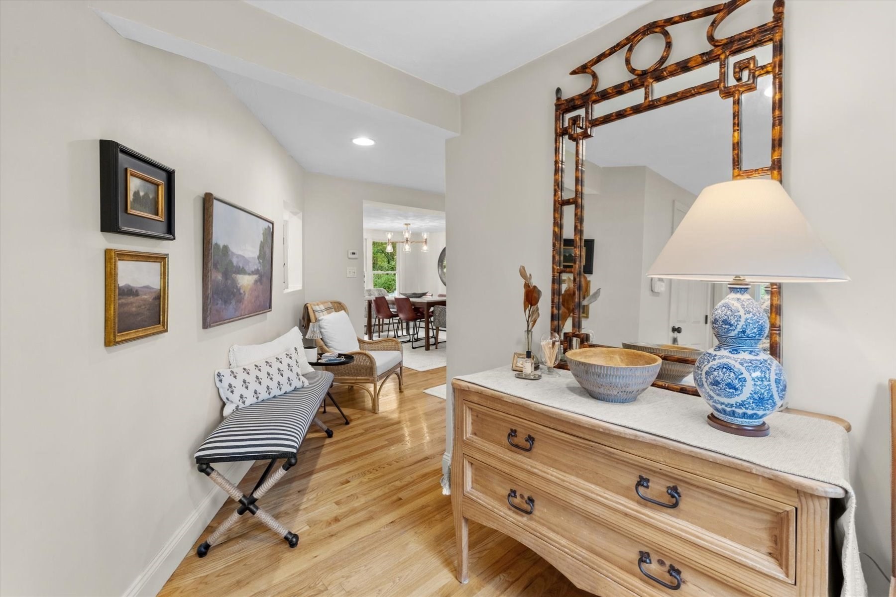 154 Clapp Road Scituate, MA 02066 - Photo 4 of 26 Gallery Image 4
