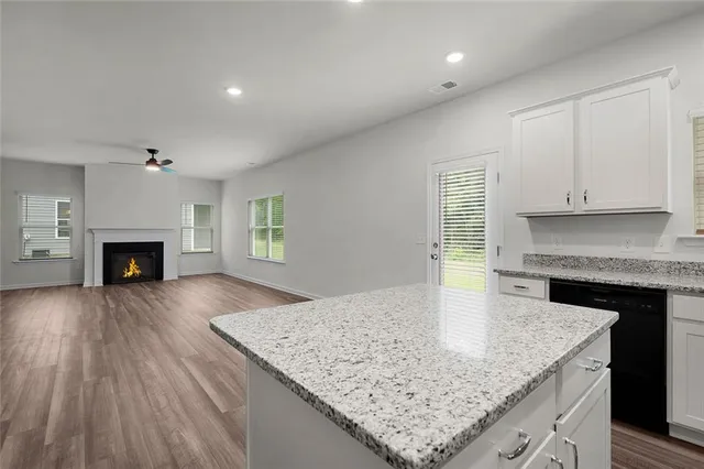 $2,300 | 143 Sycamore Lane, Calhoun, GA 30701