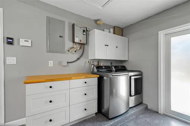 $5,000 | 5206 Cleveland Street, Hollywood, FL 33021