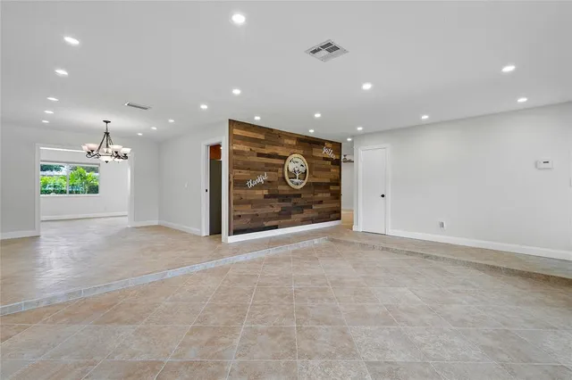 $5,000 | 5206 Cleveland Street, Hollywood, FL 33021