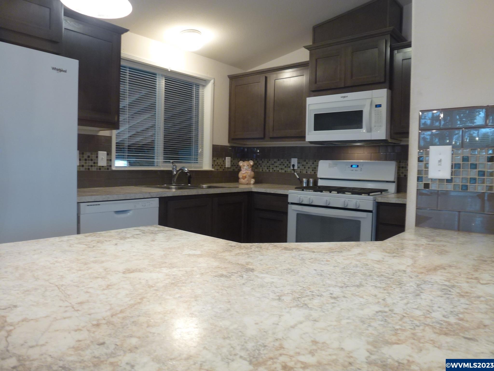 151 Edwards Road, Unit 87 Monmouth, OR 97361 - Photo 8 of 19 Gallery Image 8