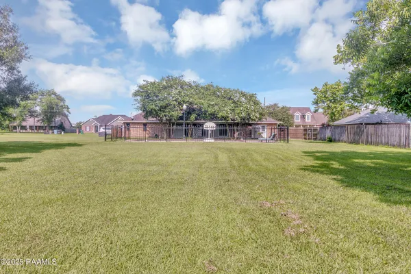 $299,000 | 302 Willow Wood Drive, New Iberia, LA 70563