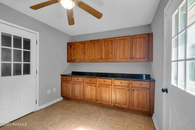 $325,000 | 302 Willow Wood Drive, New Iberia, LA 70563