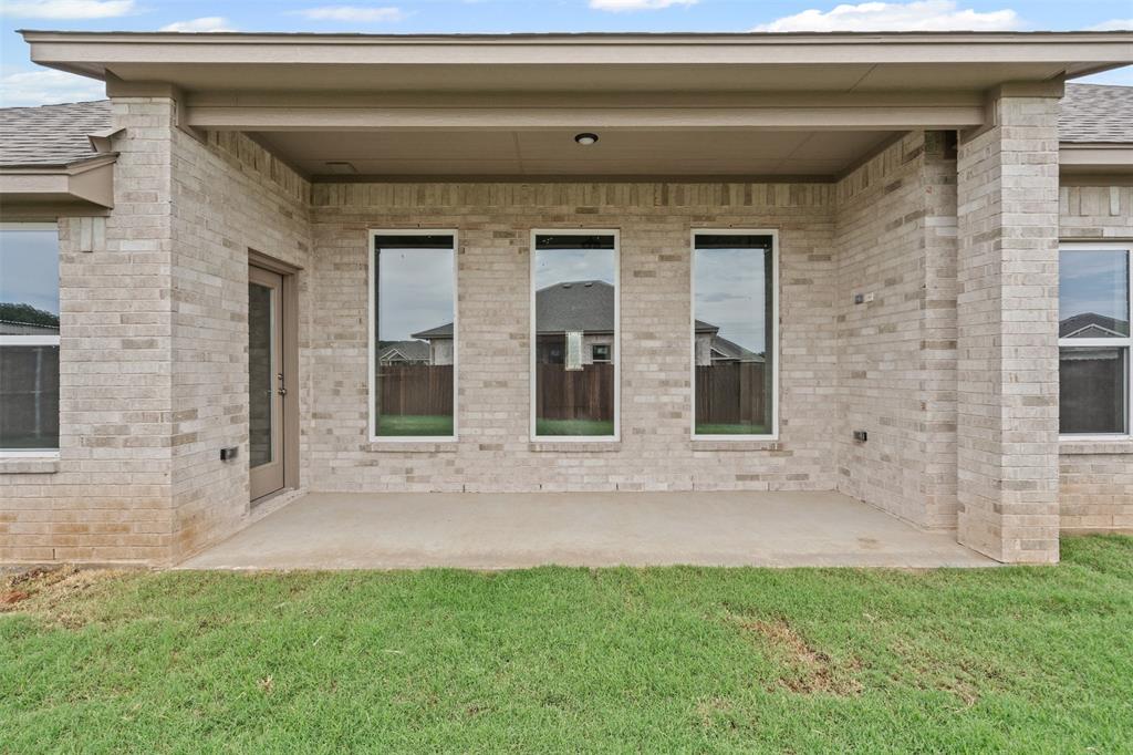 725 Jameson Springtown, TX 76082 - Photo 29 of 38 a view of front door of house