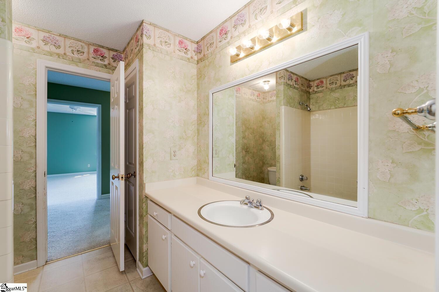 411 South Batesville Road Greer, SC 29650 - Photo 21 of 30 Gallery Image 21