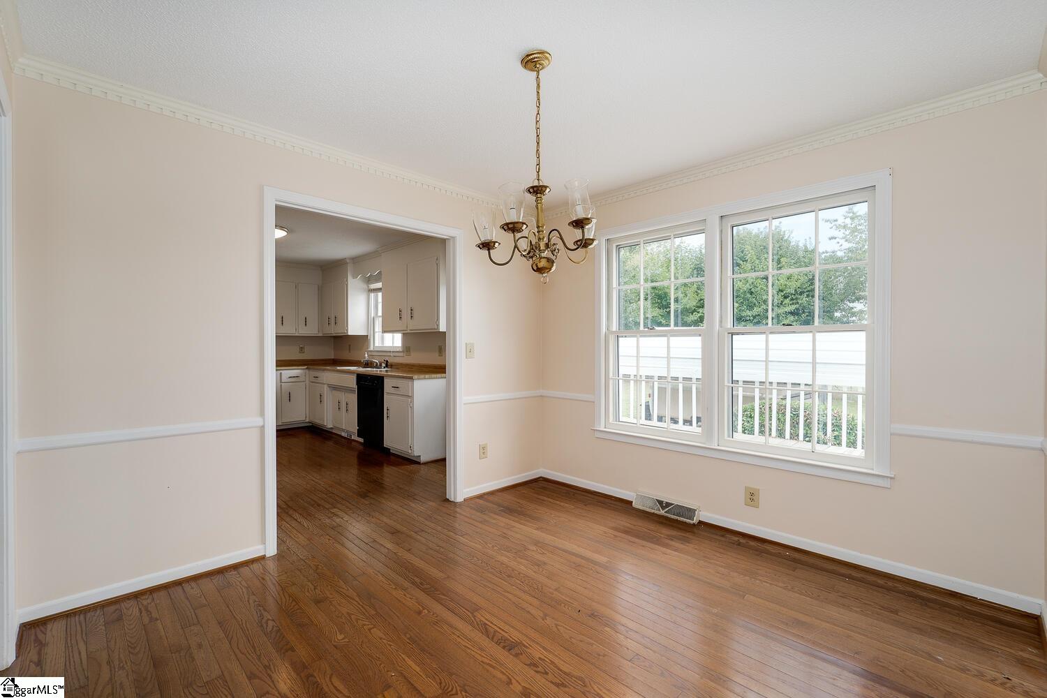 411 South Batesville Road Greer, SC 29650 - Photo 9 of 30 Gallery Image 9