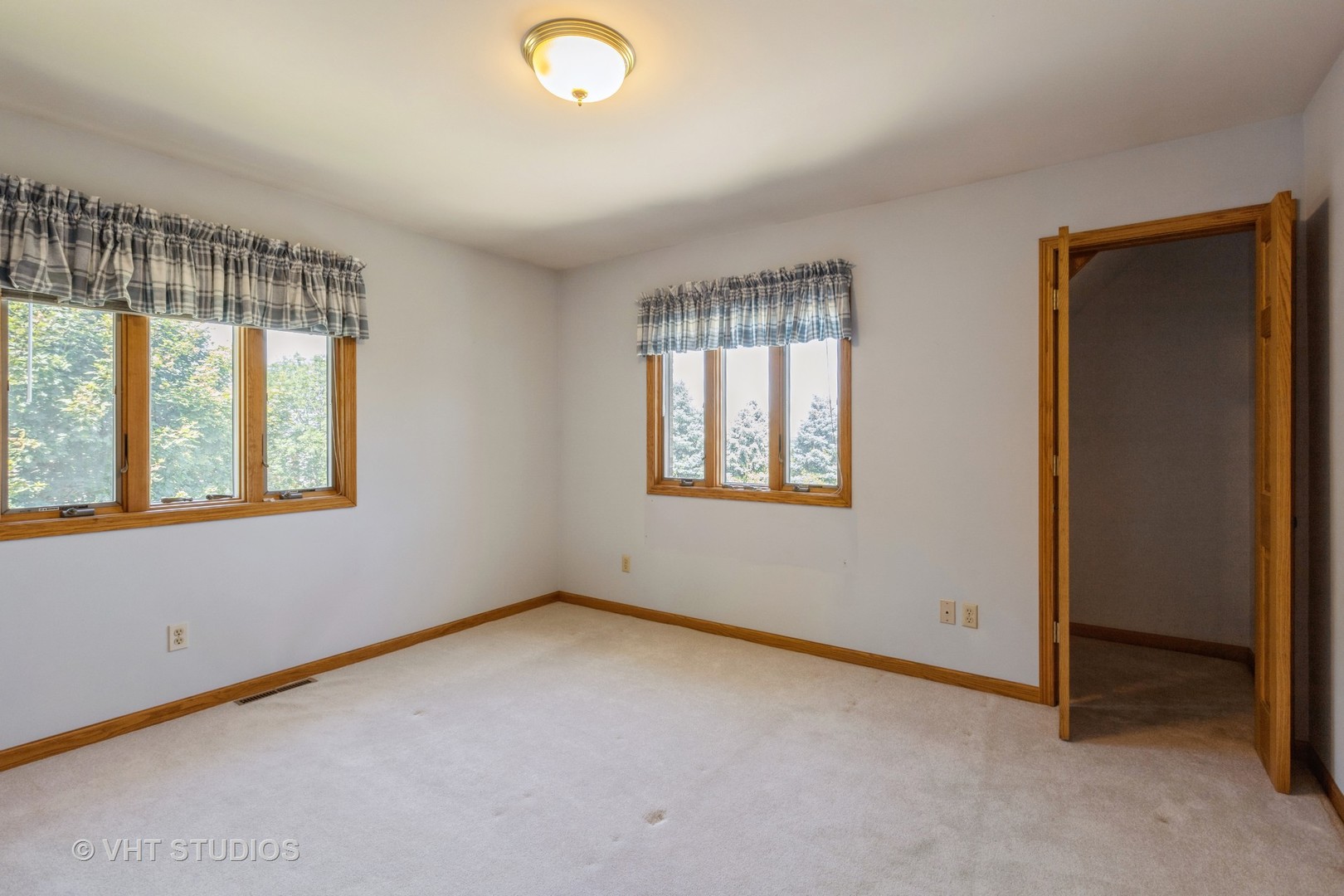 3440 Hermann Road Lee, IL 60530 - Photo 12 of 37 an empty room with windows